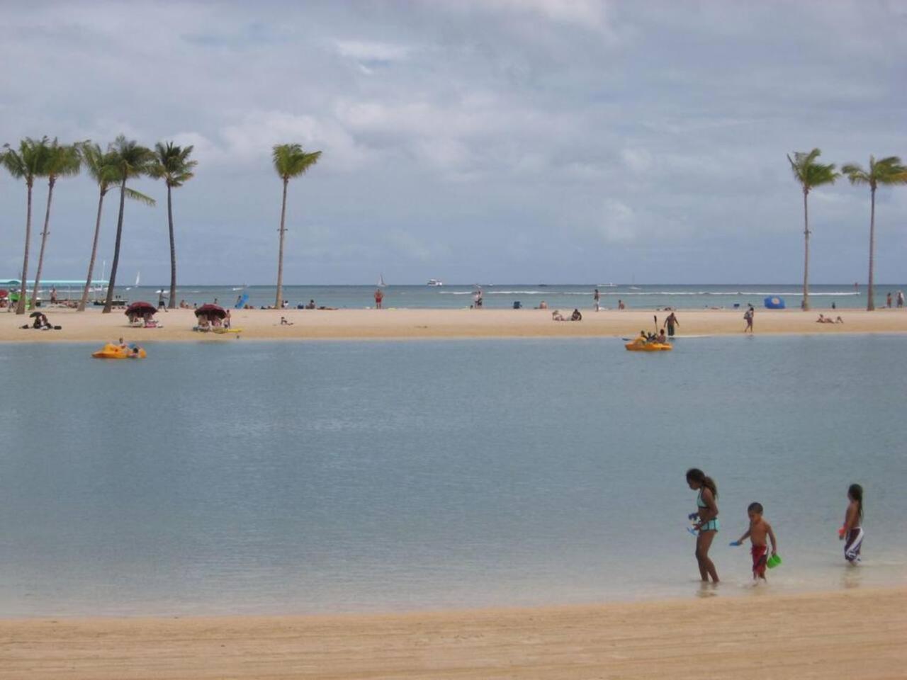 Ilikai On Waikiki Beach Oceanview Hotel Condo 1729 Гонолулу Екстер'єр фото